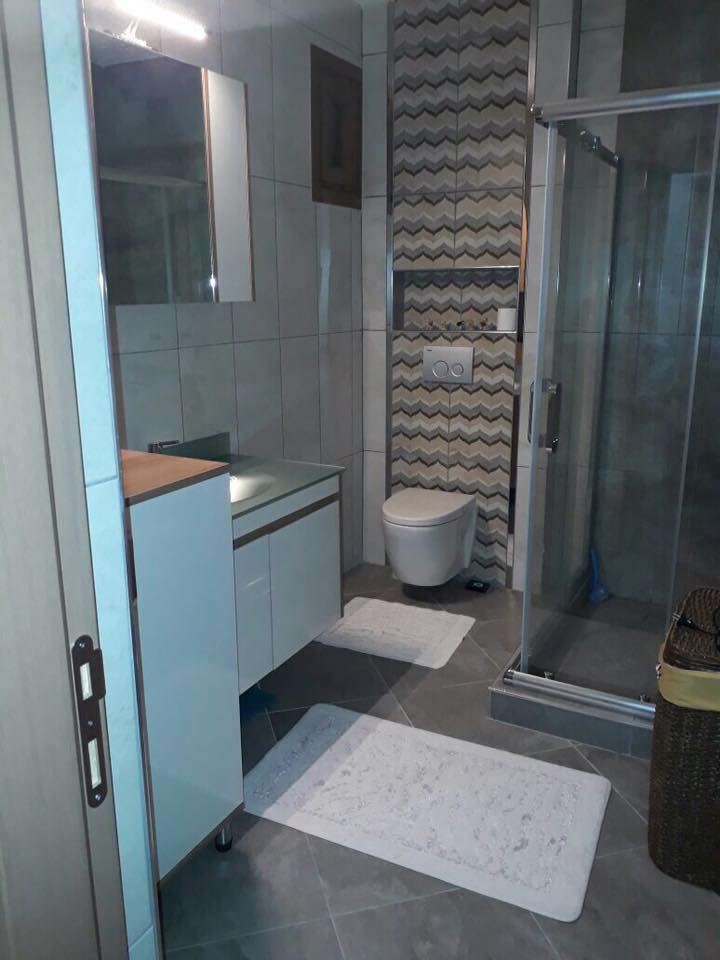 Bayhan Apartmanı